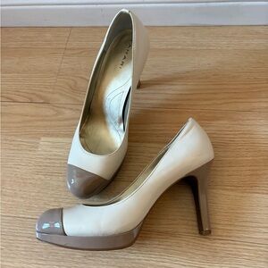 Tahari Cream and Tan Heels real
Leather